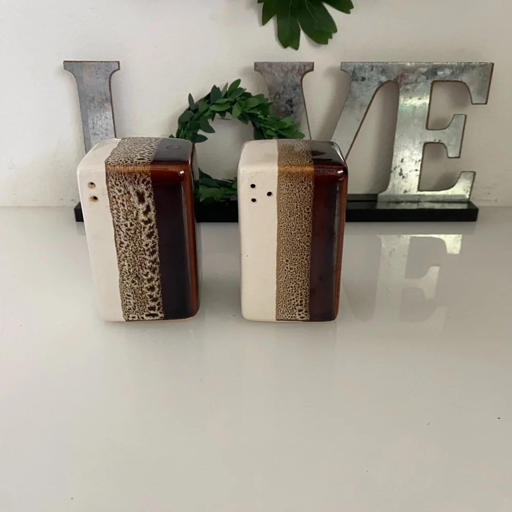 Pier 1 Salt & Pepper Shakers‎ Retired Mid Century Modern Ceramic Brown